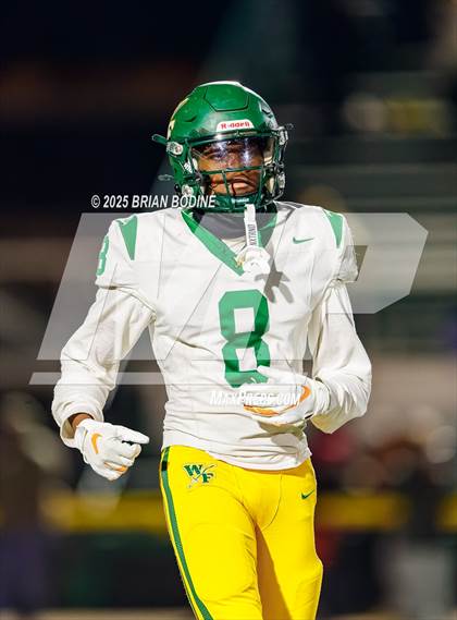 Thumbnail 2 in West Florence vs Myrtle Beach (SCHSL 5A Div 2 Round 2) photogallery.