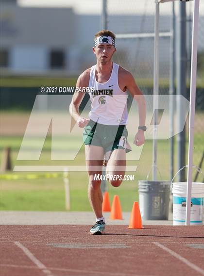 Thumbnail 2 in Bishop Amat @ Damien Dual Meet photogallery.