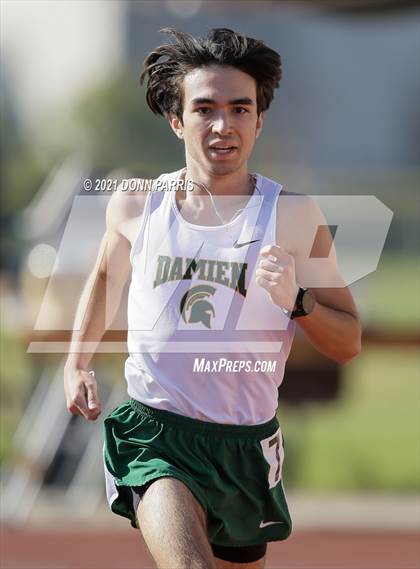 Thumbnail 1 in Bishop Amat @ Damien Dual Meet photogallery.