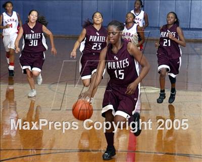 Thumbnail 3 in Serra vs. Paramount (St. Anthony Tourney) photogallery.