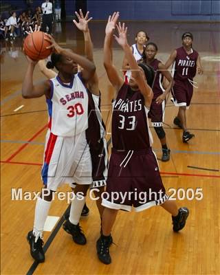 Thumbnail 3 in Serra vs. Paramount (St. Anthony Tourney) photogallery.