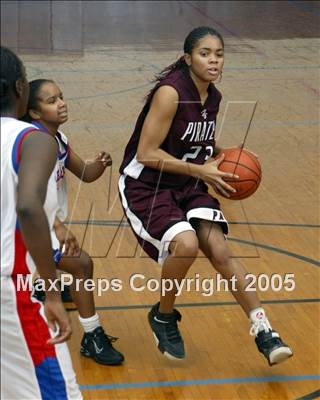 Thumbnail 2 in Serra vs. Paramount (St. Anthony Tourney) photogallery.
