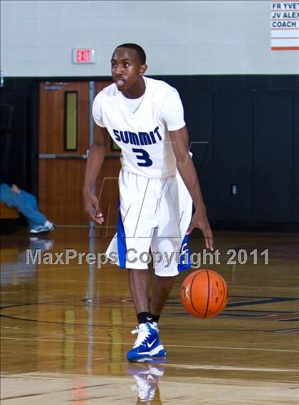 Thumbnail 1 in Mansfield Summit vs. Fort Bend Bush (McDonald's Texas Invitational) photogallery.