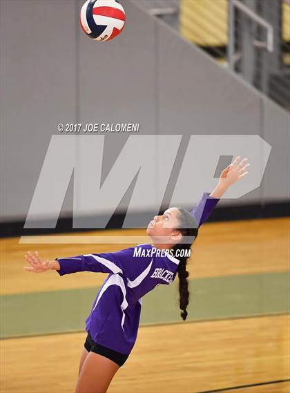 Thumbnail 1 in Brackenridge vs Lee [Robert E.] photogallery.