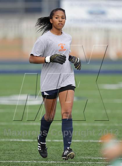 Thumbnail 3 in St. Bonaventure @ Polytechnic (CIF SoCal Regional Playoffs) photogallery.