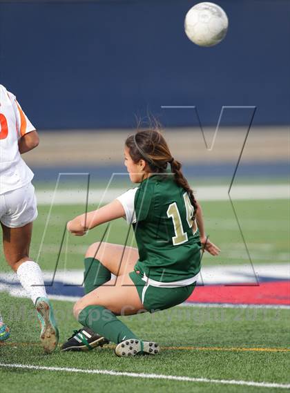 Thumbnail 2 in St. Bonaventure @ Polytechnic (CIF SoCal Regional Playoffs) photogallery.