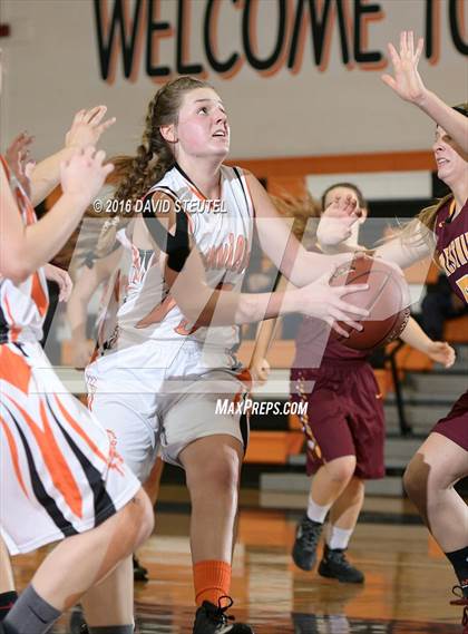 Thumbnail 1 in Foresthill vs. Greenville (Mesa Verde Challenge) photogallery.