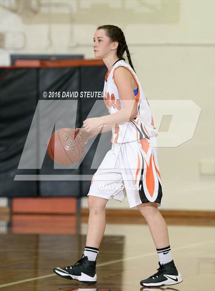 Thumbnail 3 in Foresthill vs. Greenville (Mesa Verde Challenge) photogallery.