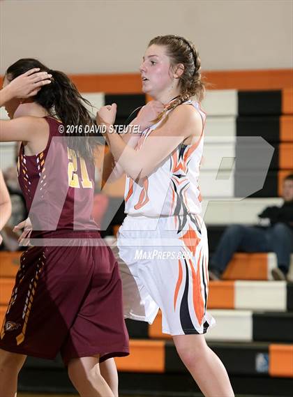 Thumbnail 1 in Foresthill vs. Greenville (Mesa Verde Challenge) photogallery.