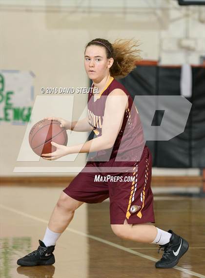 Thumbnail 2 in Foresthill vs. Greenville (Mesa Verde Challenge) photogallery.