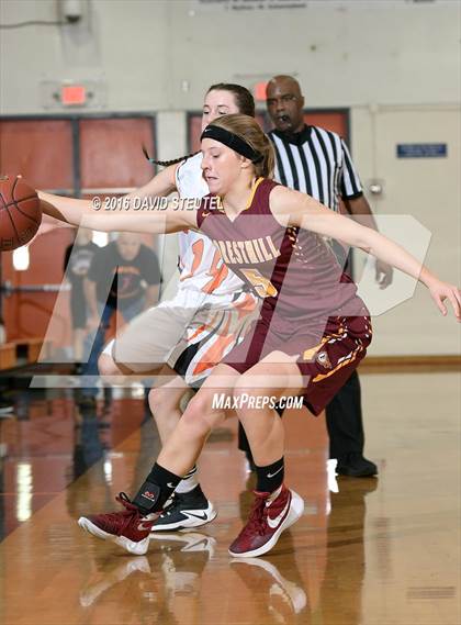 Thumbnail 3 in Foresthill vs. Greenville (Mesa Verde Challenge) photogallery.