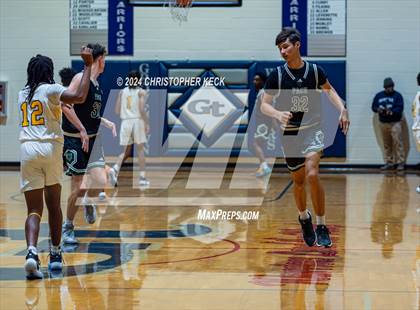 Thumbnail 1 in Greenbrier vs. Thomson photogallery.
