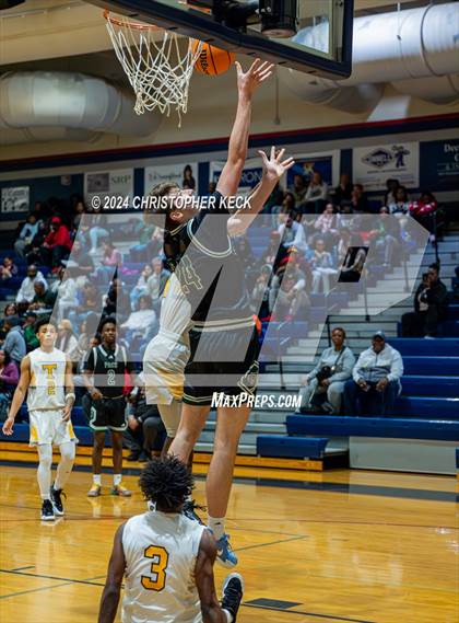Thumbnail 3 in Greenbrier vs. Thomson photogallery.