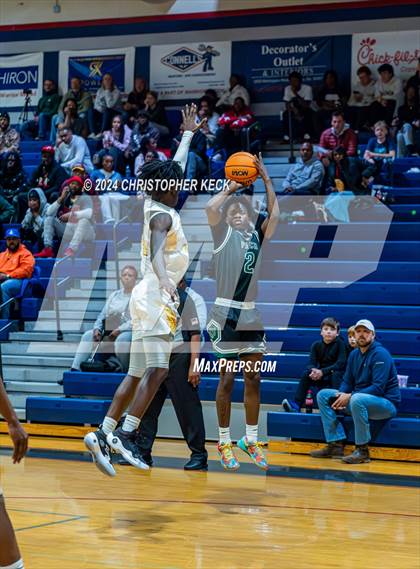Thumbnail 1 in Greenbrier vs. Thomson photogallery.