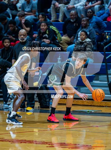Thumbnail 2 in Greenbrier vs. Thomson photogallery.