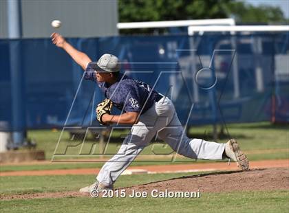 Thumbnail 3 in  Johnson [Claudia Taylor] vs Alexander [John B.] (UIL 6A Regional Playoff) photogallery.