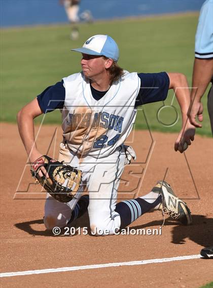 Thumbnail 2 in  Johnson [Claudia Taylor] vs Alexander [John B.] (UIL 6A Regional Playoff) photogallery.