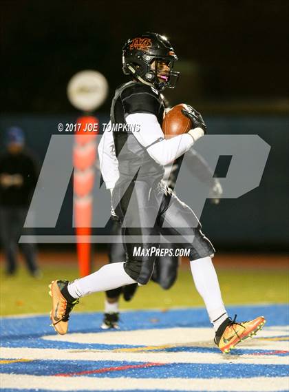Thumbnail 3 in New Paltz vs. Marlboro Central (Section 9 Class B Final) photogallery.