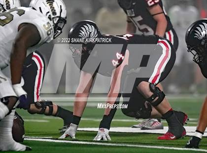 Thumbnail 3 in Argyle vs. South Oak Cliff (5A-2 State Semifinal) photogallery.