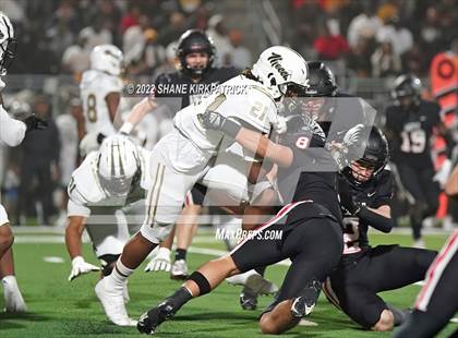 Thumbnail 3 in Argyle vs. South Oak Cliff (5A-2 State Semifinal) photogallery.