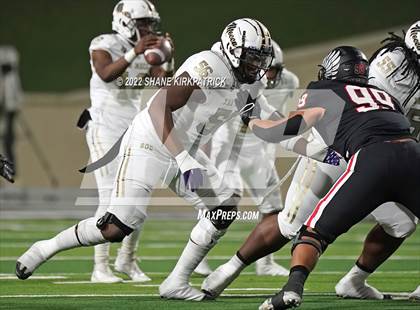 Thumbnail 3 in Argyle vs. South Oak Cliff (5A-2 State Semifinal) photogallery.