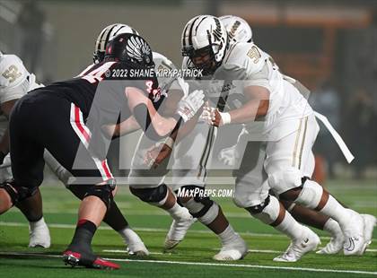 Thumbnail 2 in Argyle vs. South Oak Cliff (5A-2 State Semifinal) photogallery.