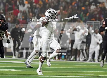 Thumbnail 3 in Argyle vs. South Oak Cliff (5A-2 State Semifinal) photogallery.