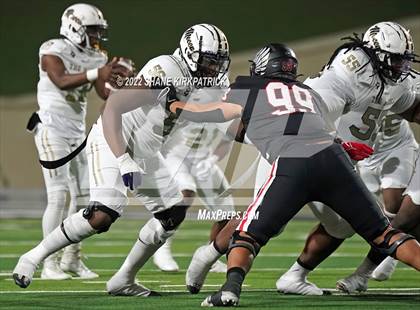 Thumbnail 1 in Argyle vs. South Oak Cliff (5A-2 State Semifinal) photogallery.