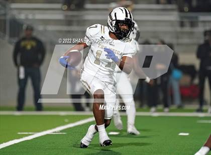 Thumbnail 1 in Argyle vs. South Oak Cliff (5A-2 State Semifinal) photogallery.