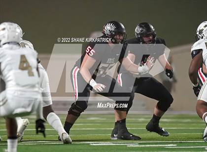 Thumbnail 3 in Argyle vs. South Oak Cliff (5A-2 State Semifinal) photogallery.
