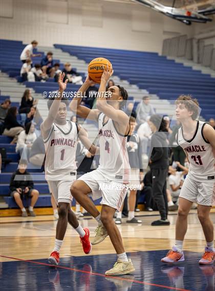 Thumbnail 1 in Dobson @ Pinnacle photogallery.