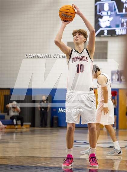 Thumbnail 1 in Dobson @ Pinnacle photogallery.