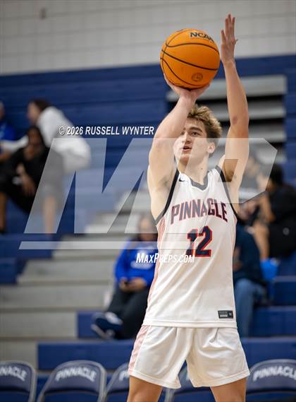 Thumbnail 1 in Dobson @ Pinnacle photogallery.