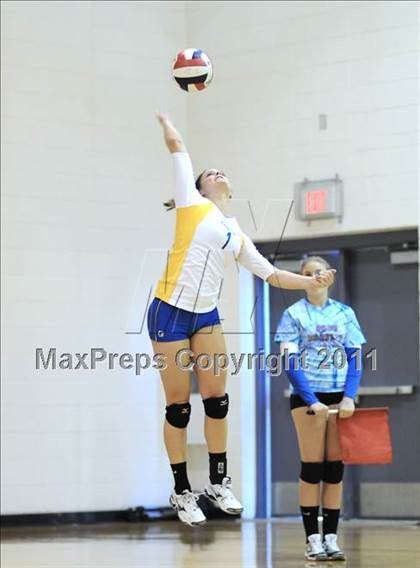 Thumbnail 2 in Clovis vs. Rim of the World (2010 Durango Fall Classic) photogallery.