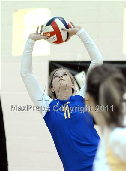 Thumbnail 1 in Clovis vs. Rim of the World (2010 Durango Fall Classic) photogallery.