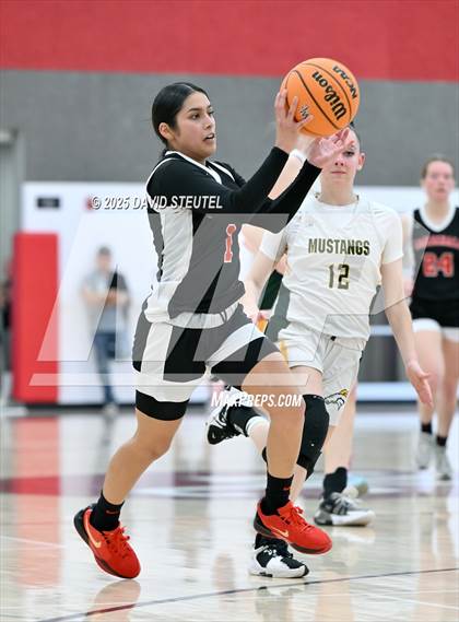 Thumbnail 2 in Argonaut @ Woodland Christian (CIF SJS D5 Semifinal) photogallery.