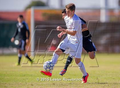Thumbnail 3 in Steele vs Johnson photogallery.