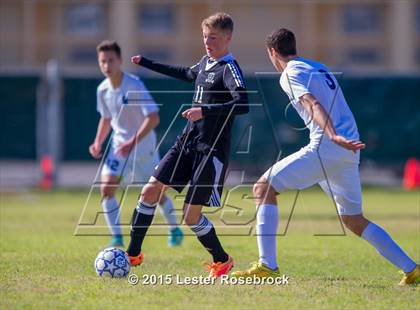 Thumbnail 3 in Steele vs Johnson photogallery.