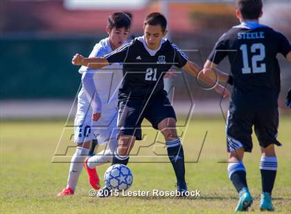 Thumbnail 3 in Steele vs Johnson photogallery.