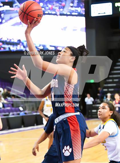 Thumbnail 1 in Shadow Mountain vs. Sahuaro (AIA 4A Semifinal) photogallery.