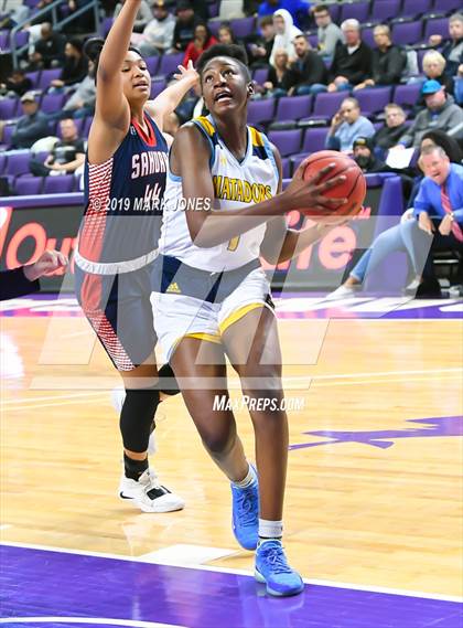 Thumbnail 3 in Shadow Mountain vs. Sahuaro (AIA 4A Semifinal) photogallery.