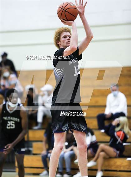 Thumbnail 1 in Palisades @ Chatsworth (CIF LAS D1 Semifinal) photogallery.