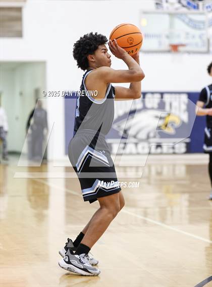Thumbnail 2 in Cosby vs Landstown (VHSL 6A Quarterfinal) photogallery.