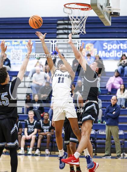 Thumbnail 2 in Cosby vs Landstown (VHSL 6A Quarterfinal) photogallery.