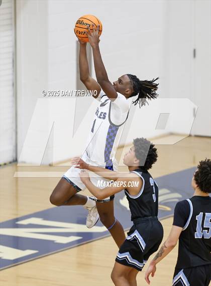 Thumbnail 3 in Cosby vs Landstown (VHSL 6A Quarterfinal) photogallery.
