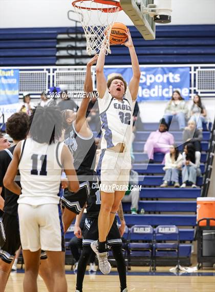 Thumbnail 2 in Cosby vs Landstown (VHSL 6A Quarterfinal) photogallery.