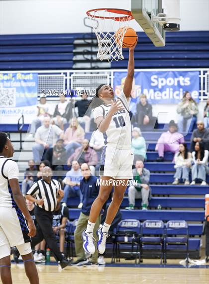Thumbnail 3 in Cosby vs Landstown (VHSL 6A Quarterfinal) photogallery.