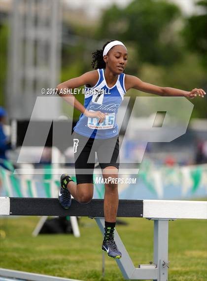 Thumbnail 2 in PSAL Brooklyn, Queens, Staten Island Championships (Girls Track Events) photogallery.