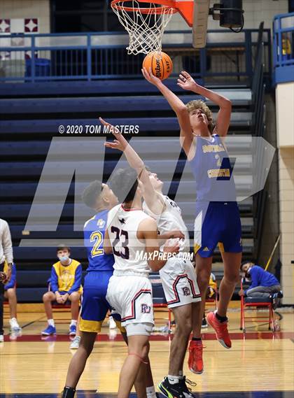 Thumbnail 1 in SouthLake Christian Academy @ Providence Day photogallery.