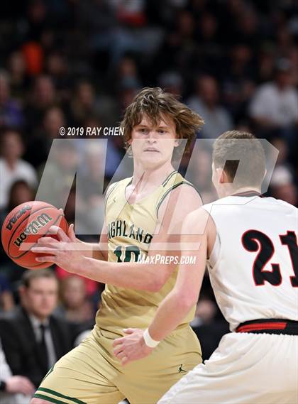 Thumbnail 1 in Holly vs. Highland (CHSAA Final 4) photogallery.